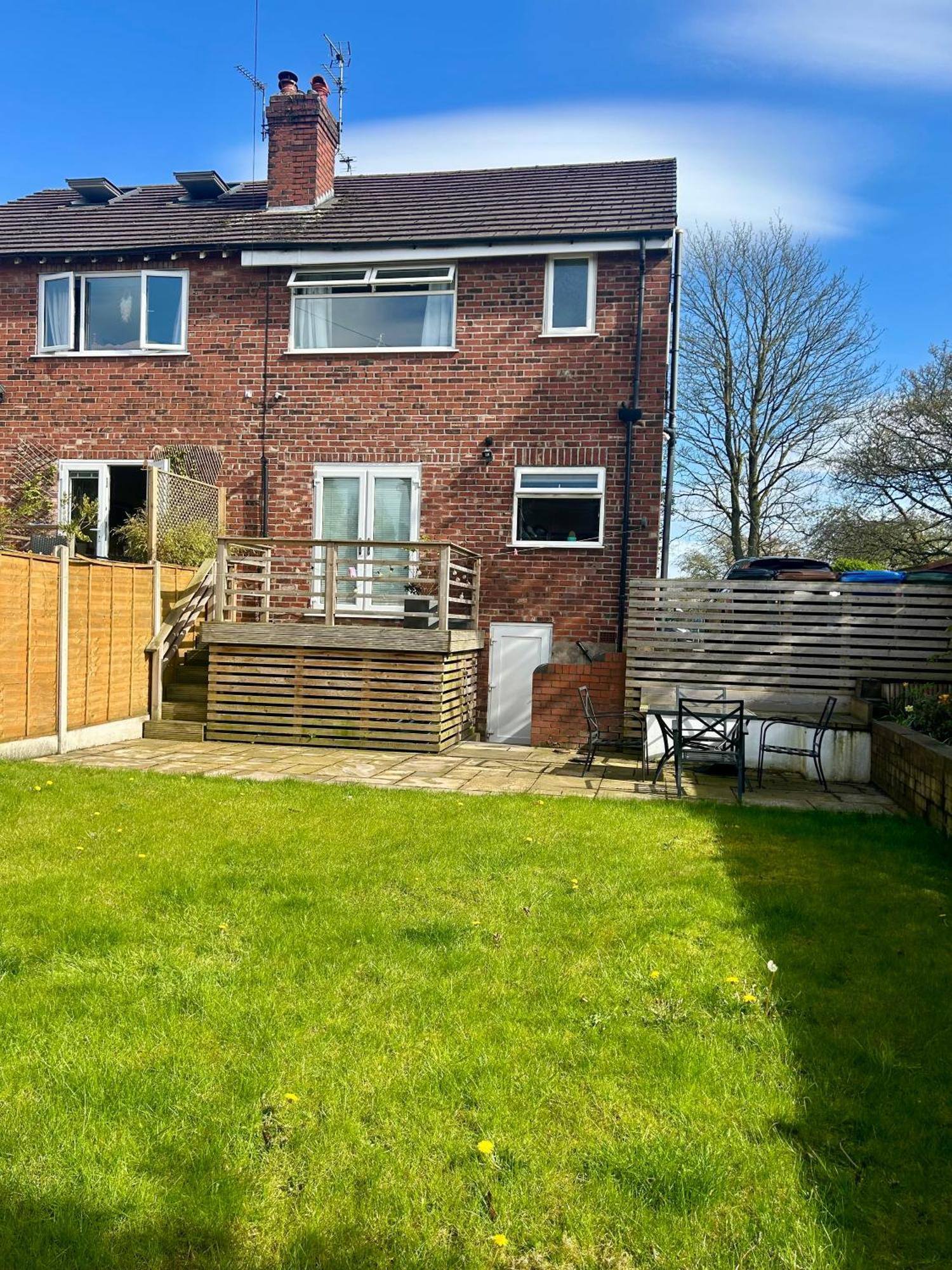 Lovely, Large Double Bedroom With Park View In Home Hazel Grove Buitenkant foto